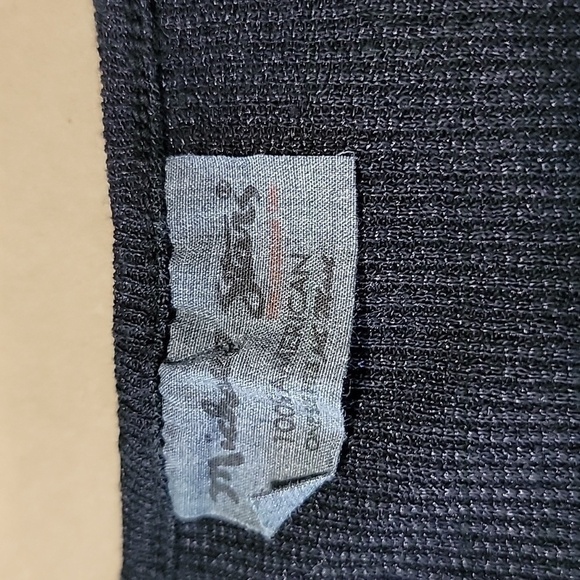 Michael Stars Size One Size Fits Most Black V Neck Sleeveless Knit Top, GUC - Picture 10 of 11